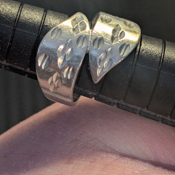 Silver Textured Ring - Picture 5 of 7